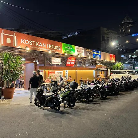 Kostkan House